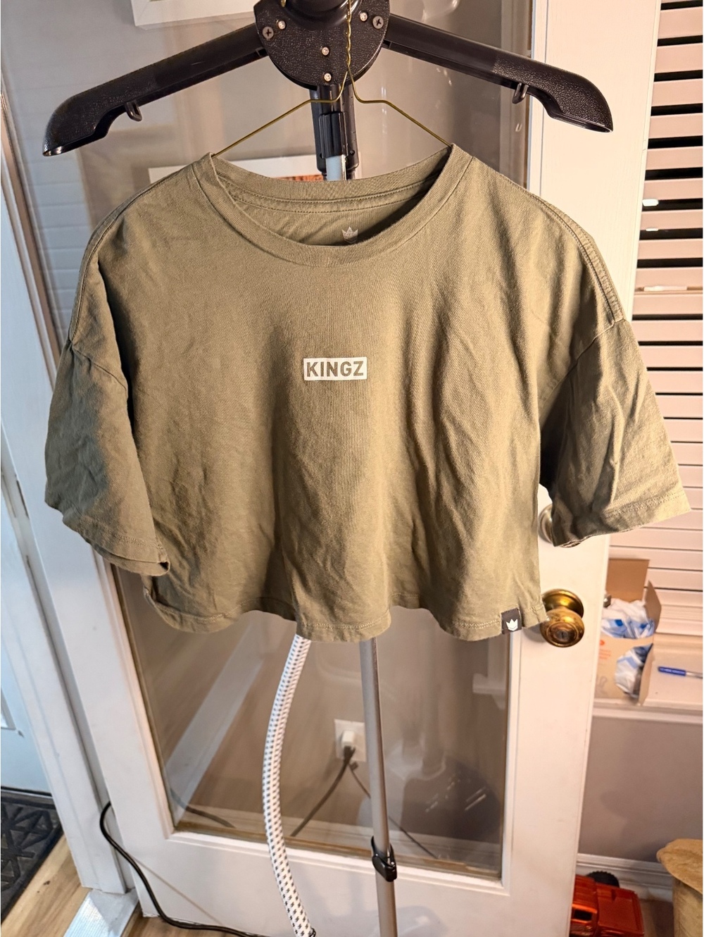 KINGZ Olive Cropped T Shirt